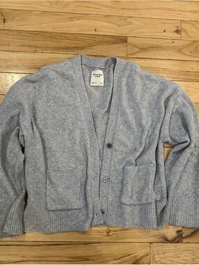 Abercrombie & Fitch Women's Heather Gray Button-Up Cardigan